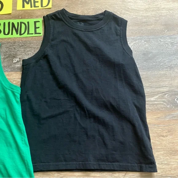 Fruit of the Loom Boys' Green and Black Sleeveless Tops - Picture 3 of 5